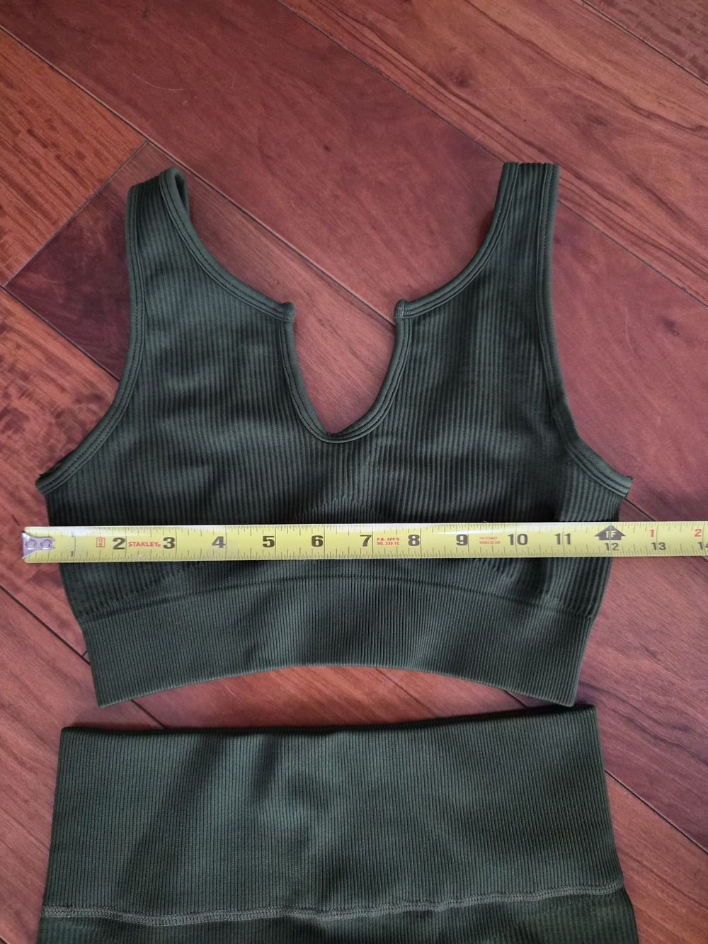 Ribbed Seamless Activewear Set Forest Green • Fits Like XS - Picture 5 of 15